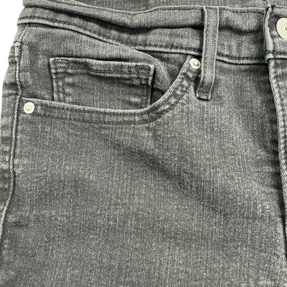 Levi’s 711 Skinny Jeans Women’s Black Wash – Size W27 L28 (US 4) - Picture 7 of 15